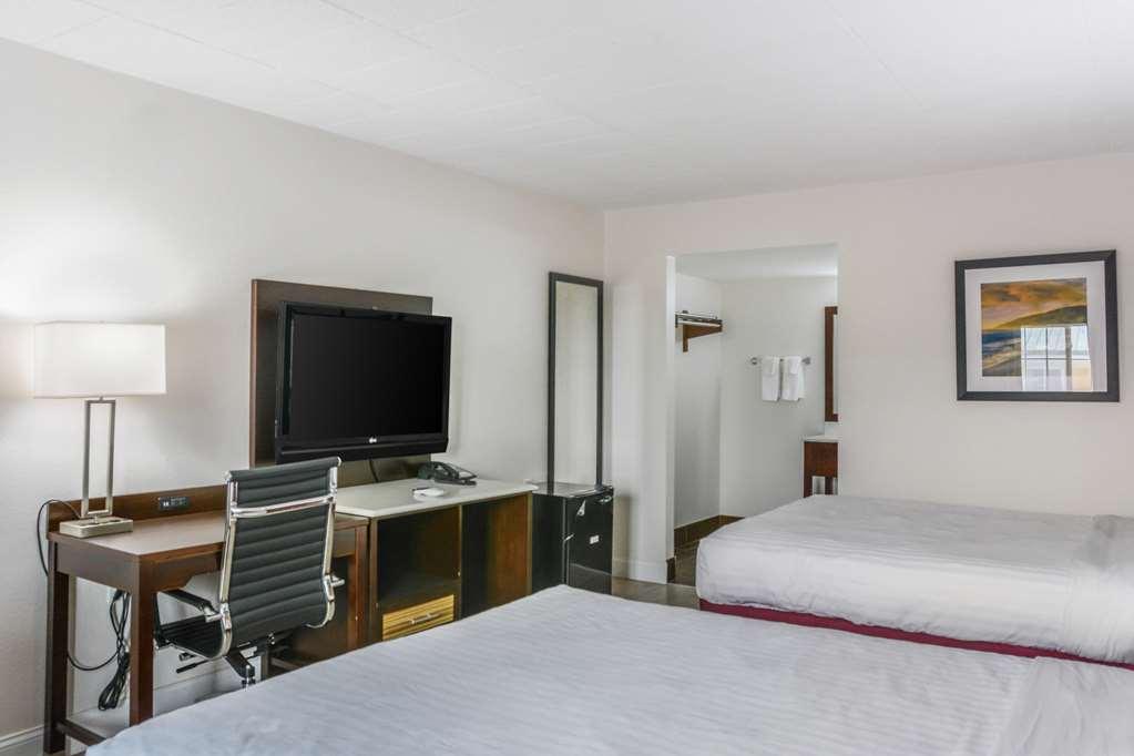 Rodeway Inn Milford Room photo